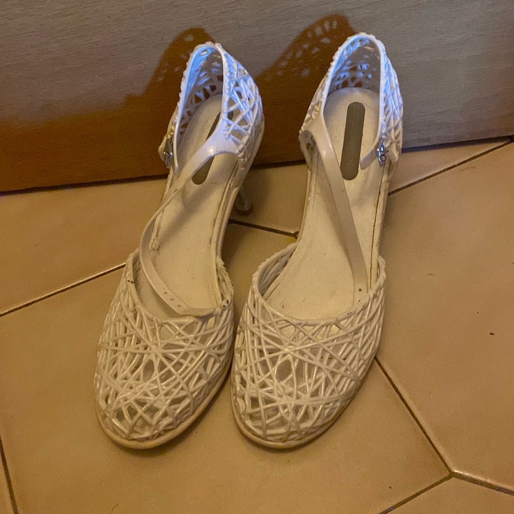 White jelly Melissa heels Y2K